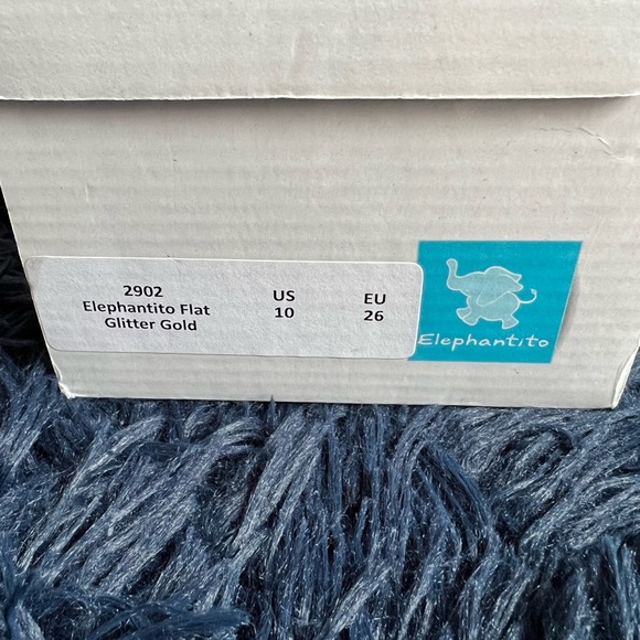 NWT Elephantito girls gold sequin shoes. - Picture 6 of 6